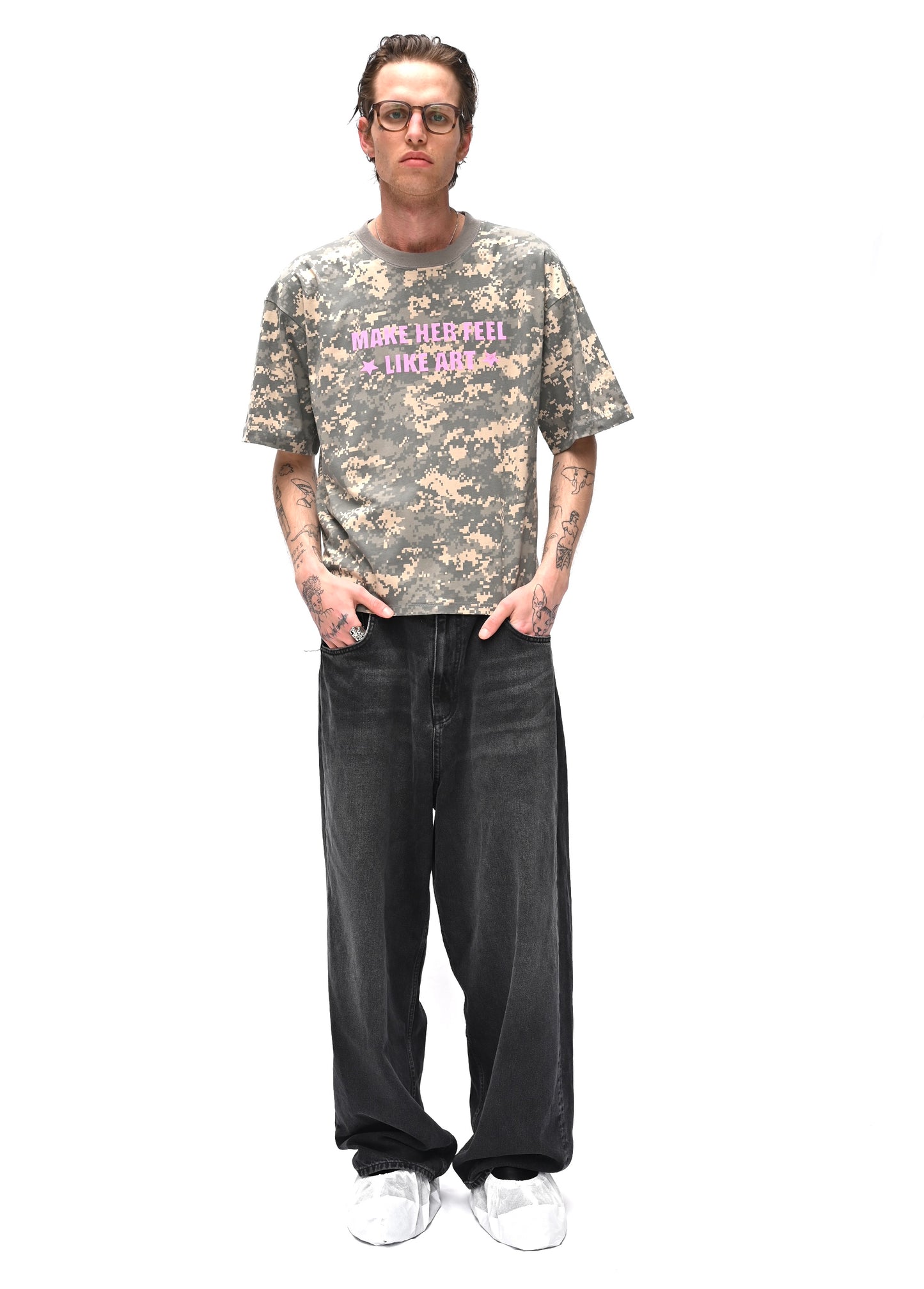PINK CAMO TEE