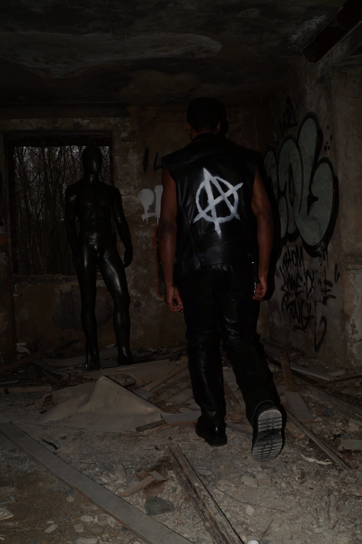 Remaked 1 of 1 "anarchy vest"